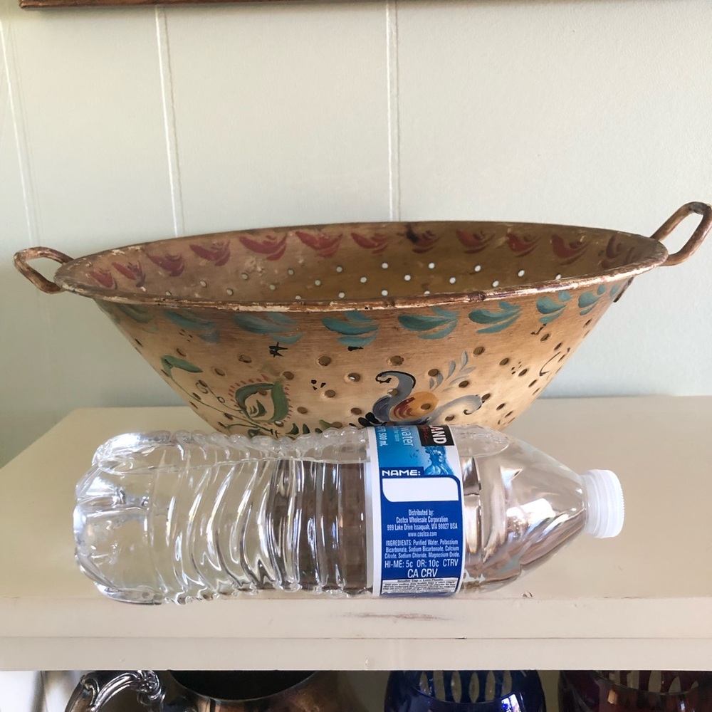 Farmhouse - Vintage Painted Colander-Folk Art - Picture 8 of 12